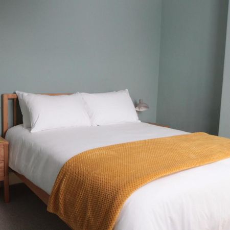 Number 6 Bed and Breakfast Whitby Buitenkant foto