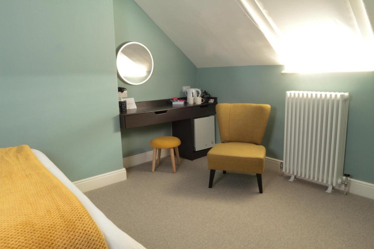 Number 6 Bed and Breakfast Whitby Buitenkant foto