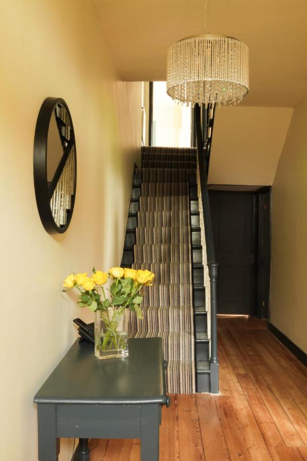 Number 6 Bed and Breakfast Whitby Buitenkant foto